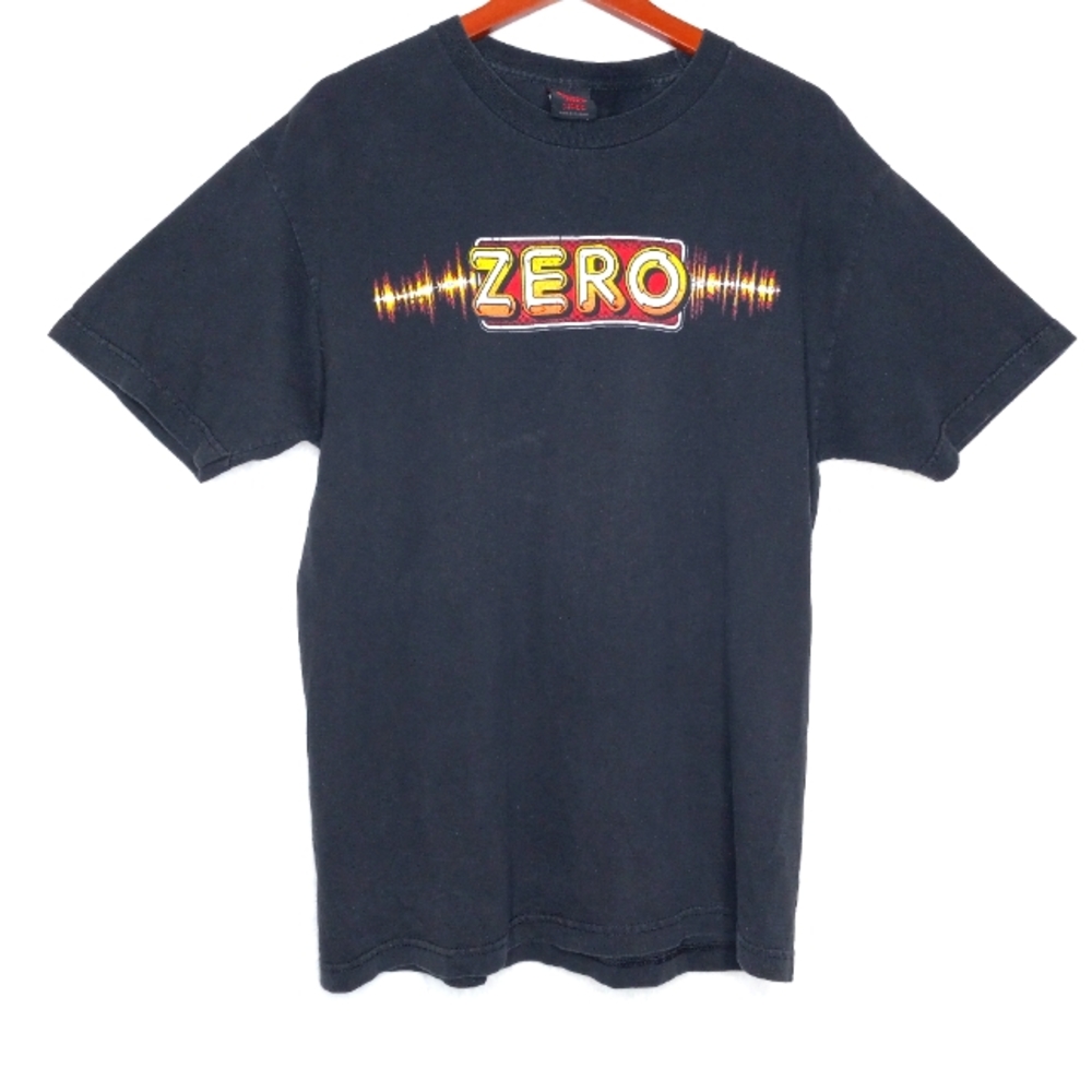 Zero Skateboards graphic tee shirt 90s vintage t-shirt size large hook-ups